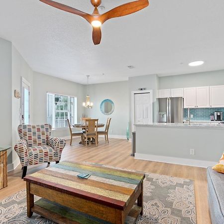 On Flagler Avenue! Dog Friendly With Balcony And Parking Walk To The Beach! New Smyrna Beach Εξωτερικό φωτογραφία