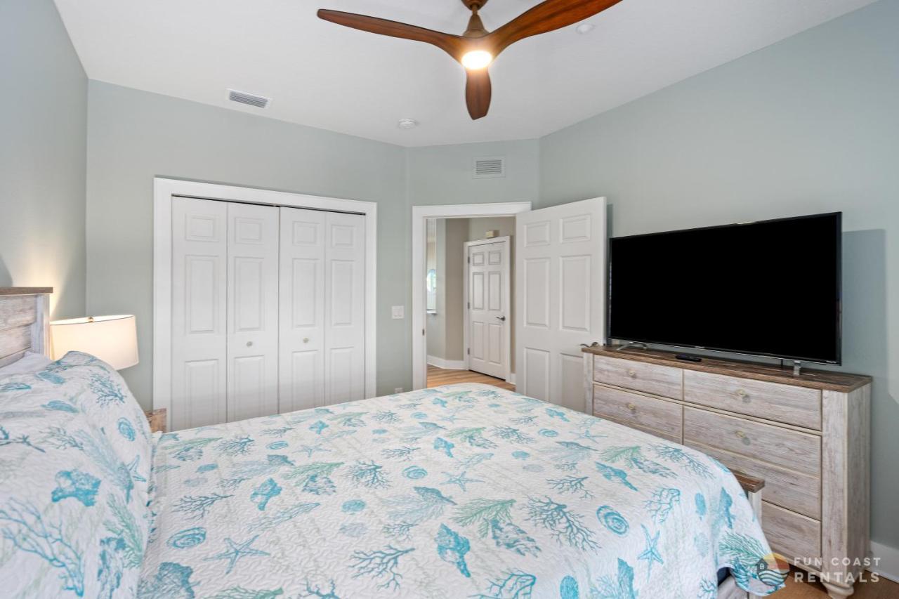 On Flagler Avenue! Dog Friendly With Balcony And Parking Walk To The Beach! New Smyrna Beach Εξωτερικό φωτογραφία