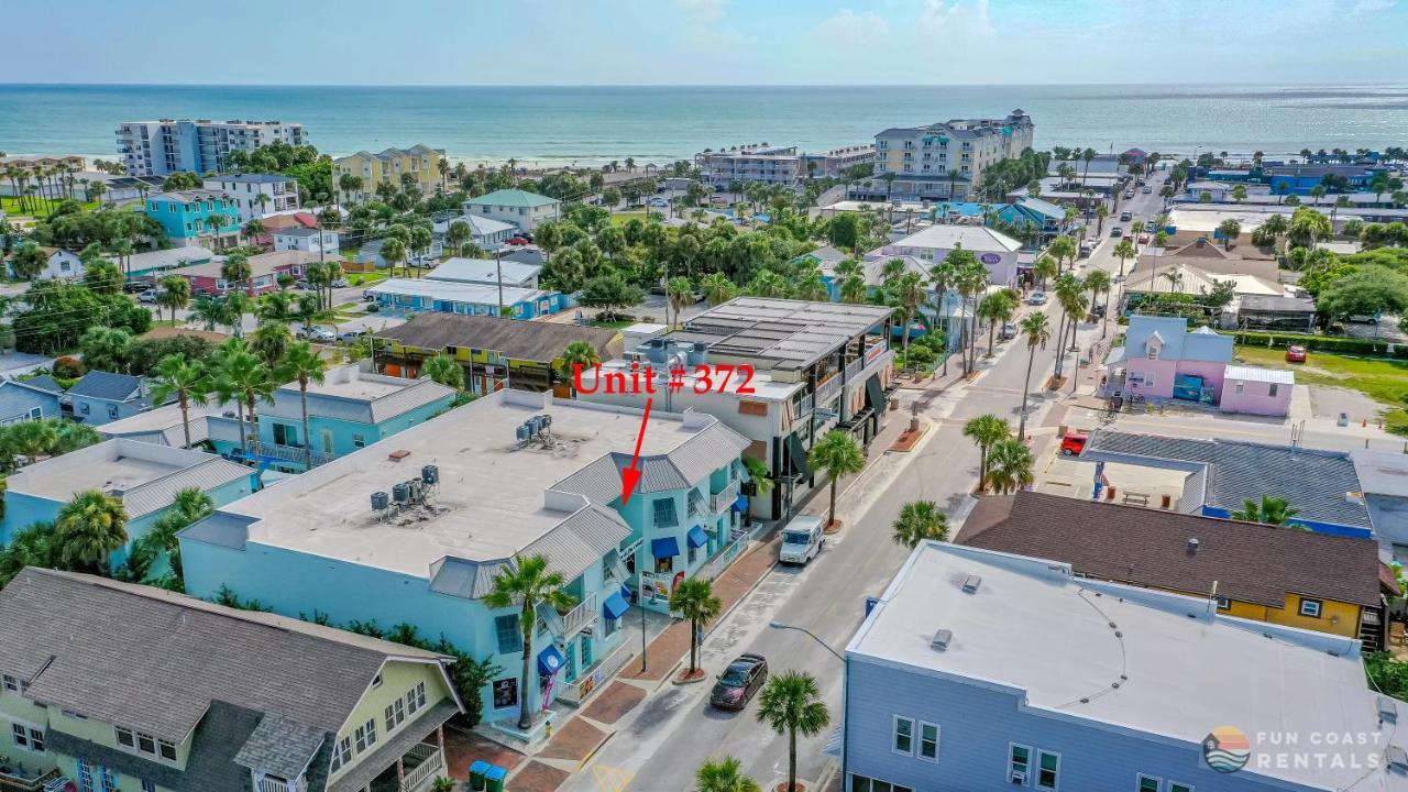 On Flagler Avenue! Dog Friendly With Balcony And Parking Walk To The Beach! New Smyrna Beach Εξωτερικό φωτογραφία